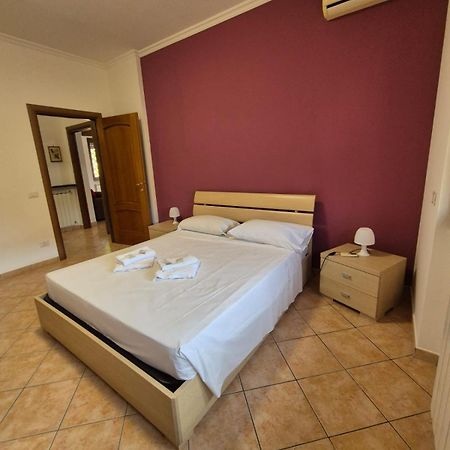 Madi House Apartment Fiumicino Luaran gambar