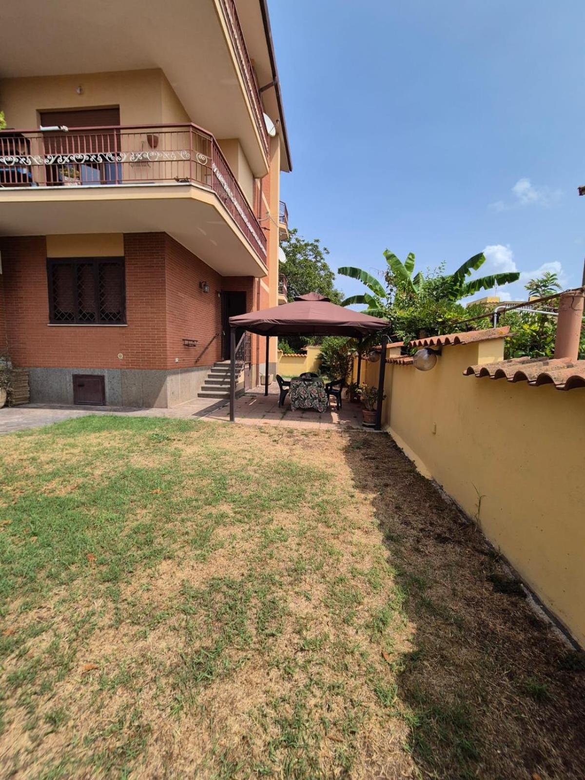 Madi House Apartment Fiumicino Luaran gambar