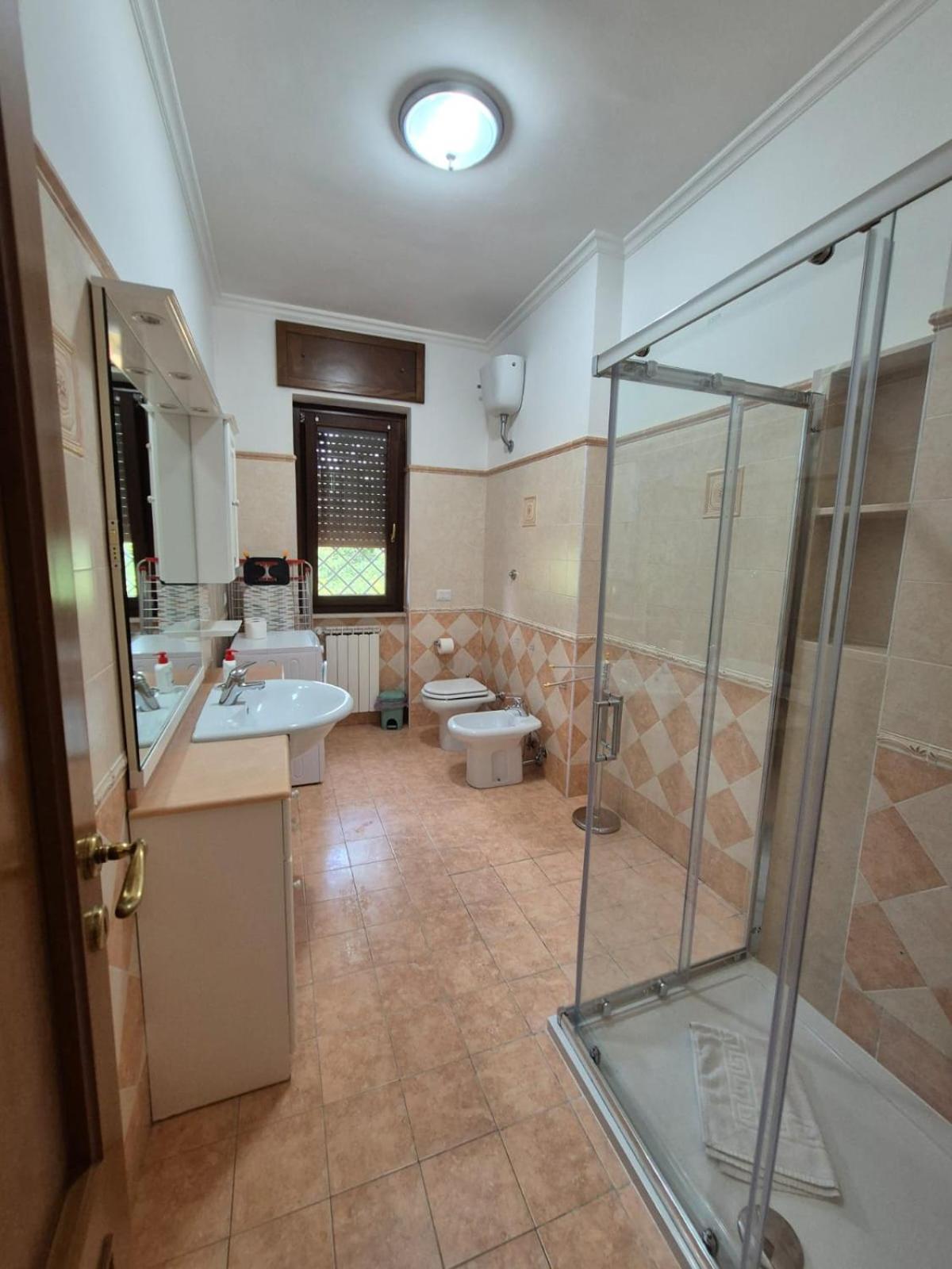 Madi House Apartment Fiumicino Luaran gambar