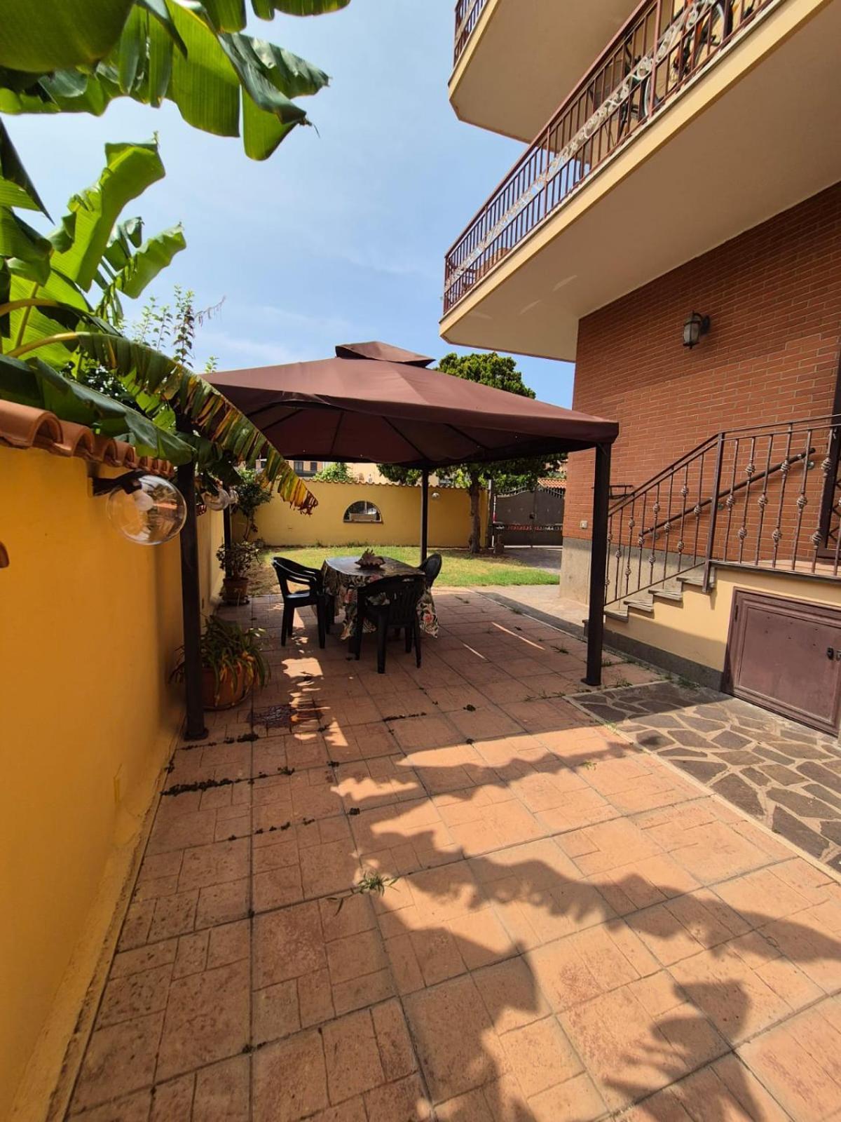 Madi House Apartment Fiumicino Luaran gambar